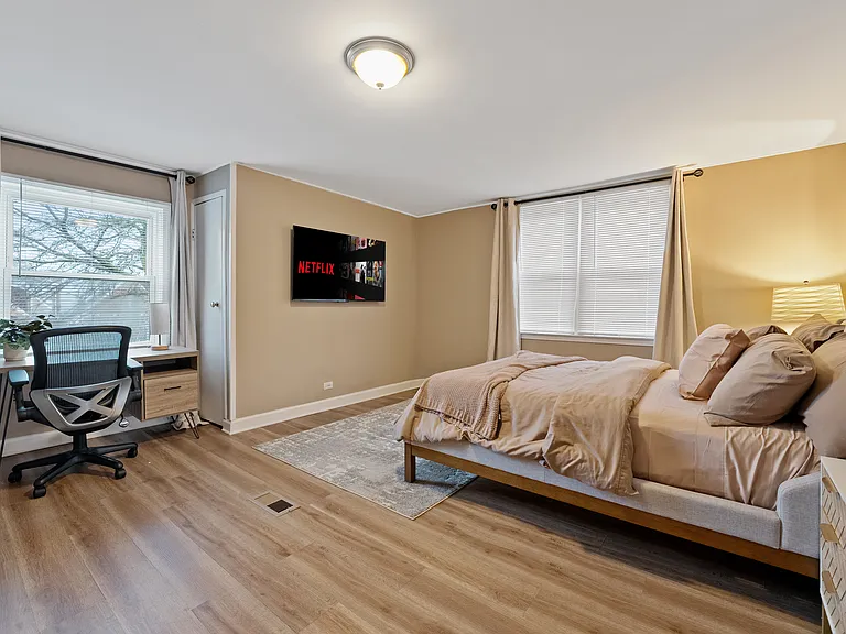 6504 S Kostner Ave — Photo 18