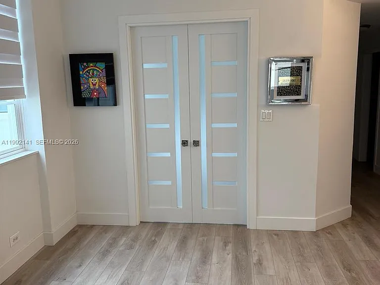 5005 Collins Ave #1525 — Photo 13