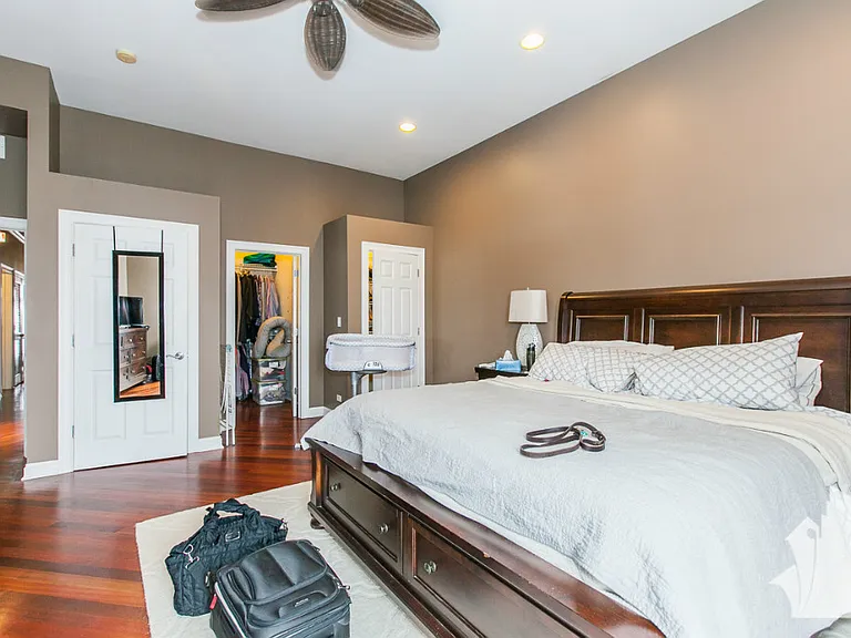 1357 W Grand Ave #4 — Photo 8