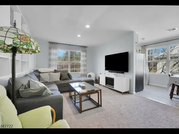 18 William Martin Way #18, Flemington, NJ 08822