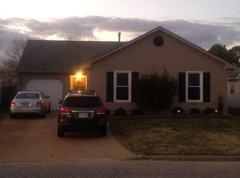 1st image of 844 Maitland Dr