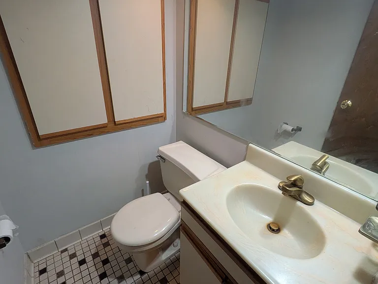 32750 Barclay Sq — Photo 7