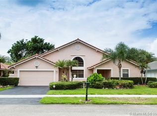 2211 SW 97th Rd, Davie, FL 33324