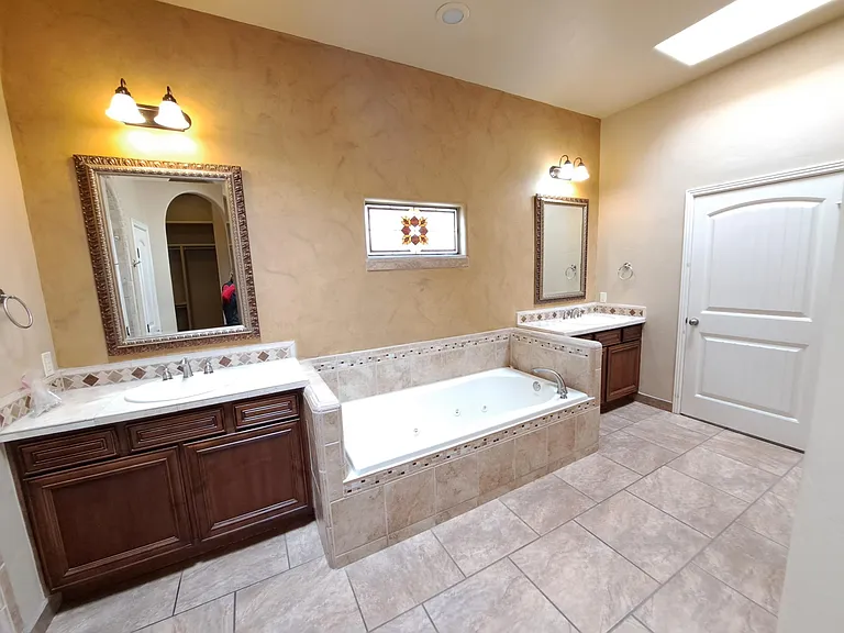 4539 Miramar Arc — Photo 2