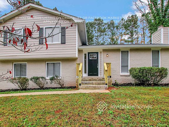 2nd image of 4421 Blackbirch Ln