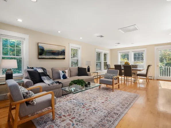 1028 Webster St, Needham, MA 02492