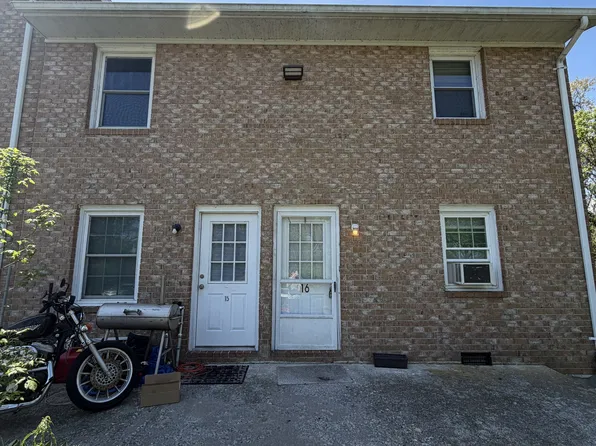 3244 Eagle School Rd #16, Martinsburg, WV 25404