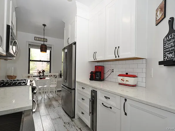 143 Garth Road #3L, Scarsdale, NY 10583