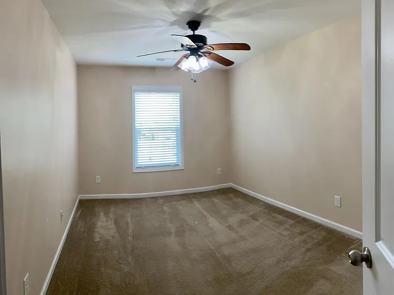 301 River Oak St — Photo 16