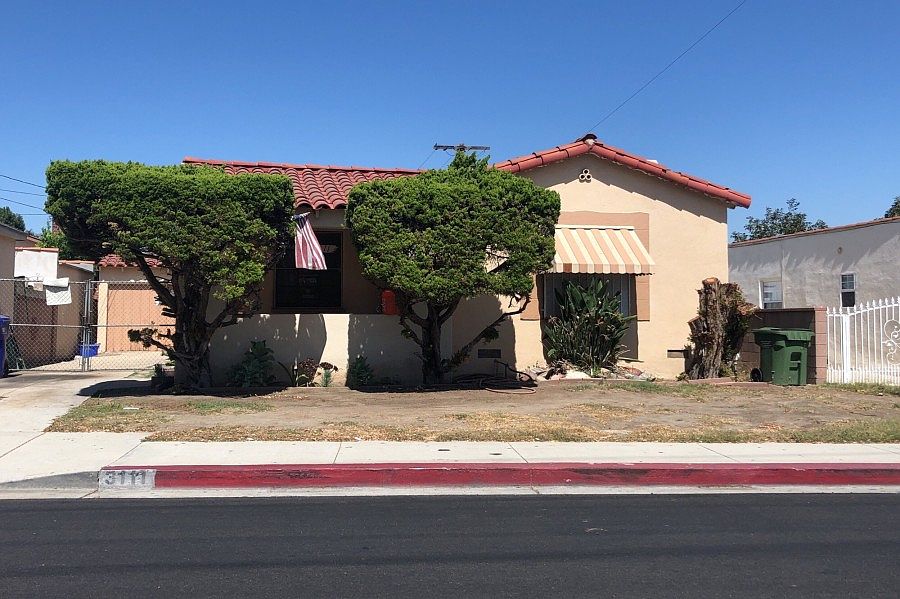 1st image of 3111 Saturn Ave
