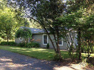 1st image of 295 E Peterson Dr