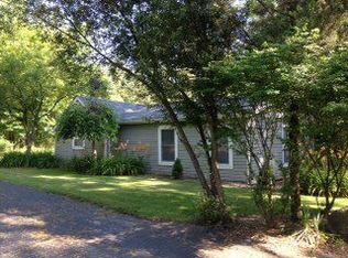 295 E Peterson Dr, Brighton, MI 48114