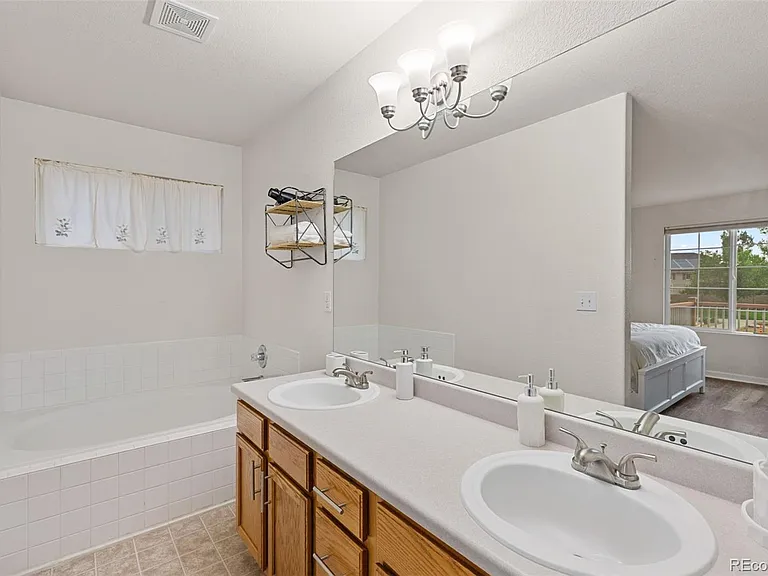 2627 S Ensenada Way — Photo 25