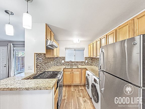4th image of 4430 Cleveland Ave APT 17