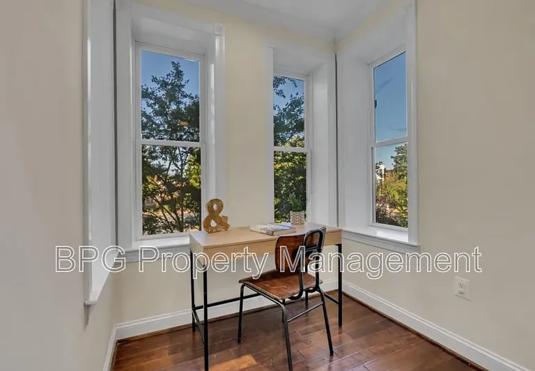 901 N Carolina Ave SE #2 — Photo 9