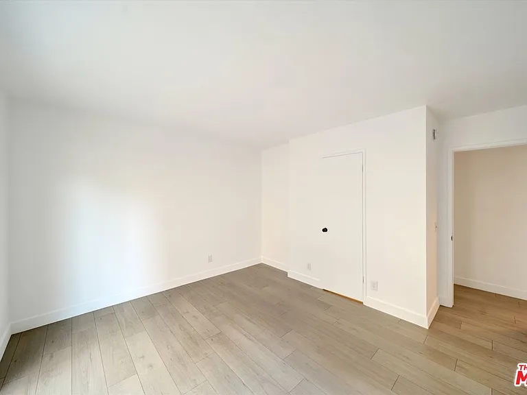 15 Spinnaker St #101 — Photo 17