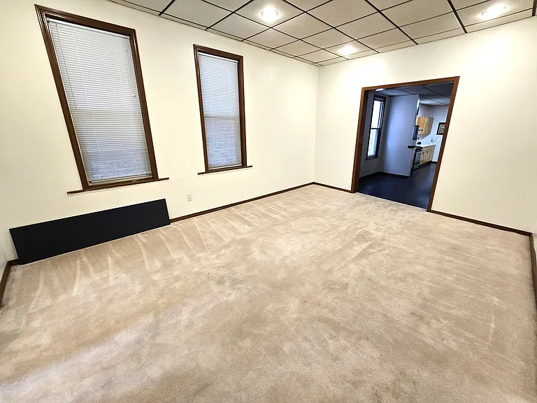 2726 S Princeton Ave #2 — Photo 6