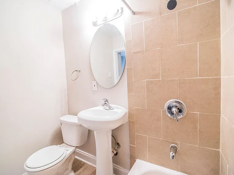 1653 Northgate Rd #2 — Photo 14