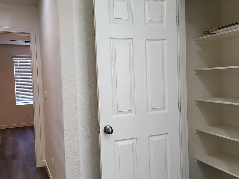 5663 Iron Rock Dr — Photo 10