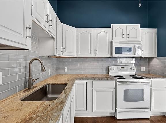4th image of 4808 Magazine St APT D