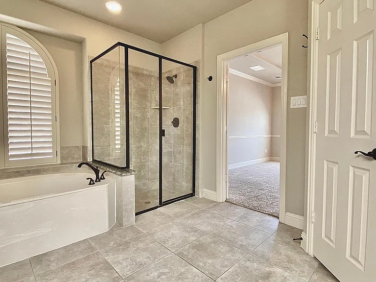 3052 Aerial Dr — Photo 13
