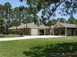 17313 East Rd, Umatilla, FL 32784