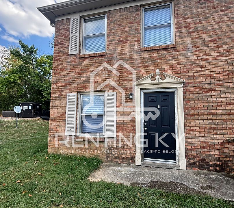 1st image of 1661 Foxhaven Dr #1