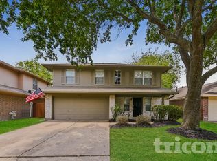 8535 Cold Lake Dr, Houston, TX 77088
