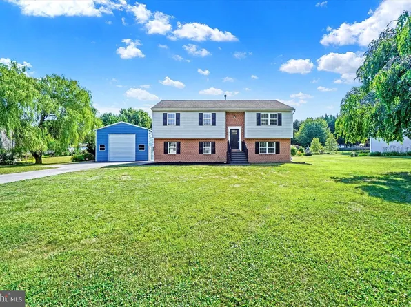 420 Appaloosa Way, Red Lion, PA 17356