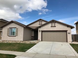 9525 Ballinger Dr, Sacramento, CA