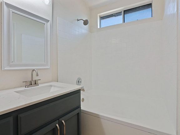 5th image of 2119 Saint Lakes Way