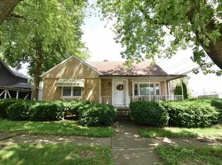 103 E 2nd St, Otterbein, IN 47944