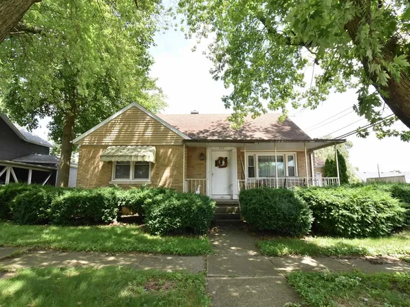 103 E 2nd St, Otterbein, IN 47944