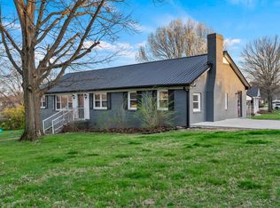 404 Springhill Rd, Danville, KY 40422