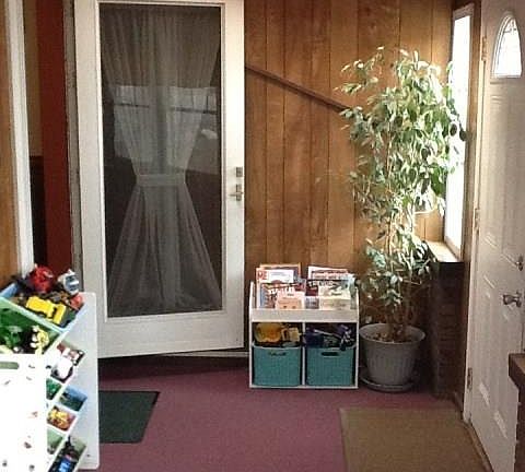 5th image of 18 Columbine Ave