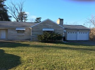 445 Bielby Rd, Lawrenceburg, IN 47025