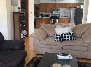 1356 W Grand Ave APT 4F, Chicago, IL 60642