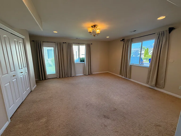 4753 E Kaylee Ct — Photo 16