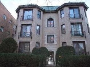 7312 N Ridge Blvd APT 1, Chicago, IL 60645