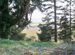11475 Ocean View Kat Lane Dr #A, Smith River, CA 95567