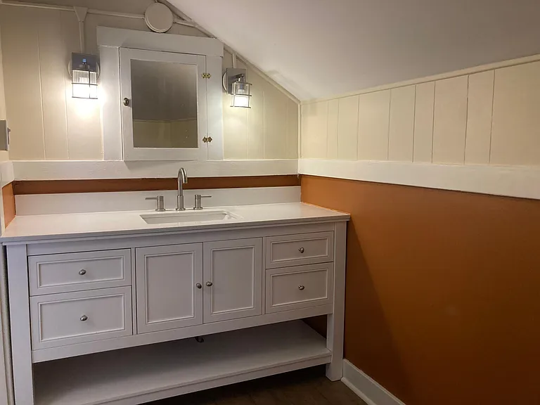 Bath Vanity