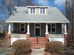 229 Cedar St, Moorestown, NJ 08057