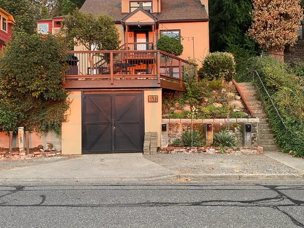 332 N Garden St #2, Bellingham, WA 98225