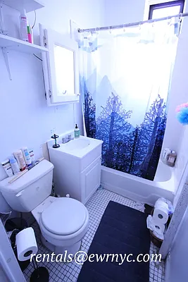 Rented by East Williamsburg Realty Inc | media 28