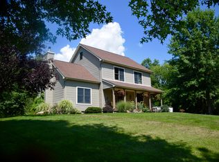99 Corey Ln, Shawangunk, NY 12589