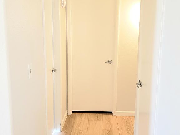 2nd image of 3050 Tarpon Dr Unit 202