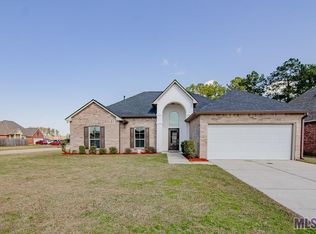 13173 Hazlewood Dr, Denham Springs, LA 70726