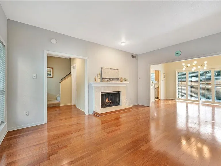 11711 Memorial Dr #135 — Photo 6