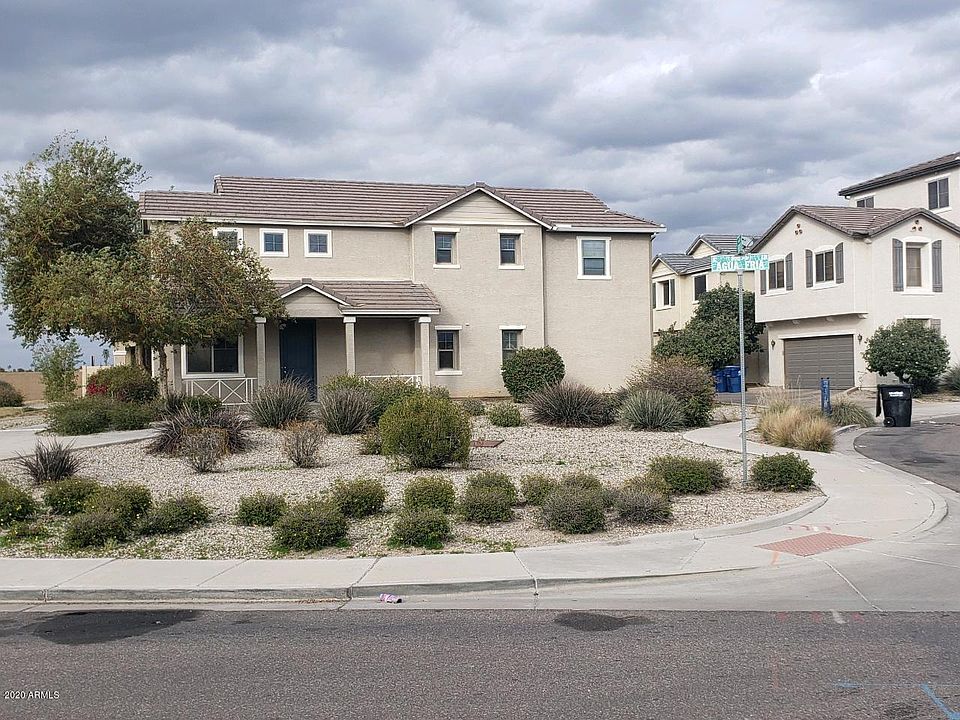 1st image of 906 E Brooke Pl