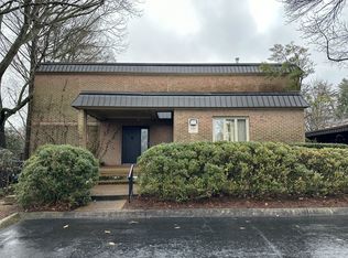 698 Timber Ln, Nashville, TN 37215